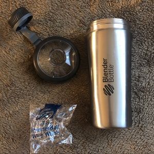 NWOT BLENDERBOTTLE